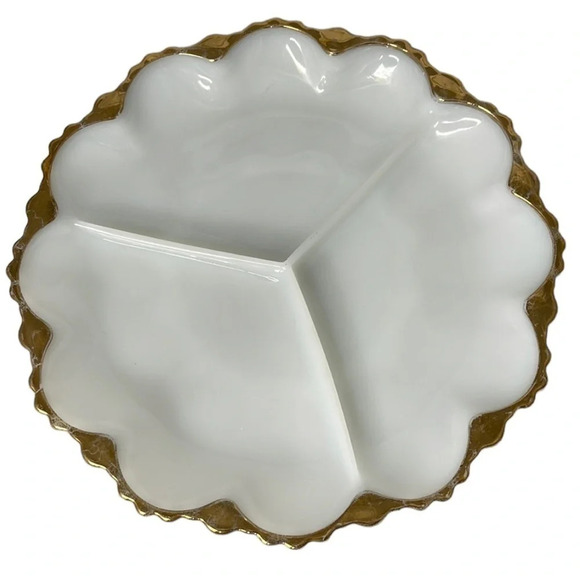 VINTAGE Anchor Hocking White Milk Glass Scallop Gold Rim Serving Dish 3 Section - Picture 1 of 6